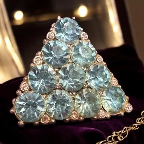 Vintage 50’s Blue Topaz Rhinestone Pyramid Brooch - Picture 2 of 3